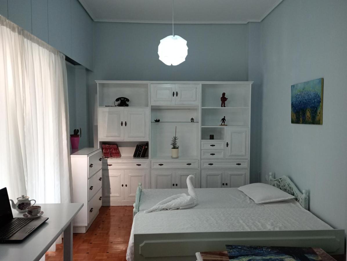 Charm & Comfort Near Petralona Station Athene Buitenkant foto